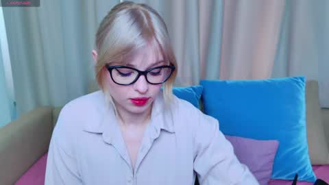 Alison online show from 05-07-26, 03:23