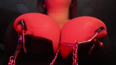 Snapshot of _always__horny chatting on 09-12-25, 04:56 Giulia...... online show from 09-12-25, 04:56