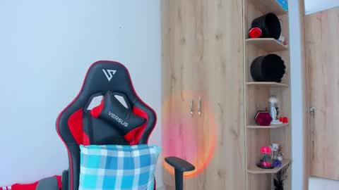 Snapshot of _amanda_seyfried19 chatting on 02-22-26, 05:22 AMANDA online show from 02-22-26, 05:22