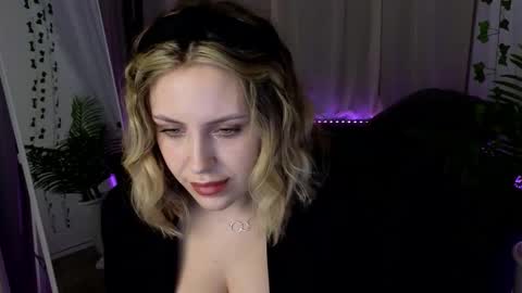 _amymoore_ online show from 02-15-26, 01:24