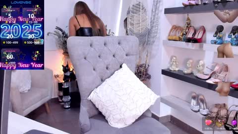 Ana Bolena online show from 01-11-25, 04:25