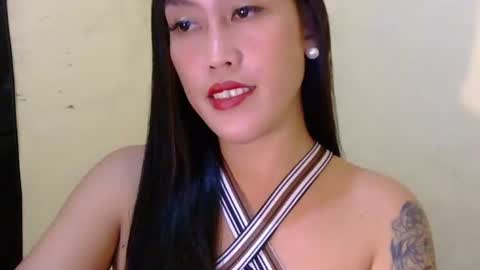 Pearl  online show from 09-10-25, 06:52