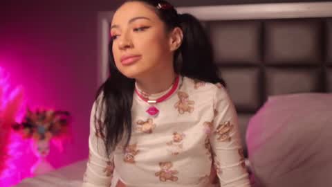 Snapshot of _anna_bloom chatting on 02-09-25, 11:25 Anna online show from 02-09-25, 11:25