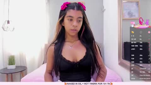 Snapshot of _anna_maria chatting on 10-08-25, 07:44 online show from 10-08-25, 07:44