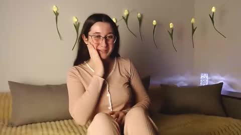 Anna online show from 02-04-25, 07:11