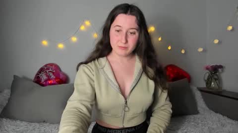 Anna online show from 04-19-26, 06:10