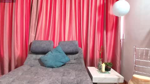 Melissa  online show from 01-22-25, 05:28