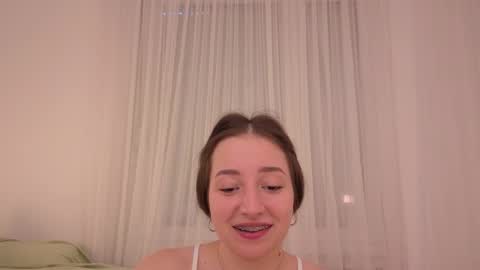 Snapshot of _annieone chatting on 02-26-26, 11:31 Anna online show from 02-26-26, 11:31