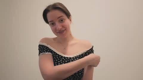 Snapshot of _annieone chatting on 03-21-26, 02:09 Anna online show from 03-21-26, 02:09