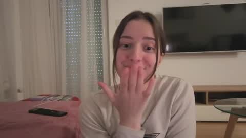 Snapshot of _annieone chatting on 03-29-26, 01:44 Anna online show from 03-29-26, 01:44