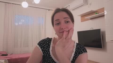 Snapshot of _annieone chatting on 04-04-26, 12:02 Anna online show from 04-04-26, 12:02