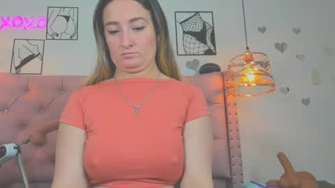 _antonella_11 online show from 09-27-25, 05:40