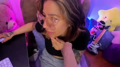 _antonella_dreams online show from 06-22-26, 08:28