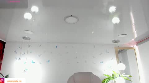 antonnela online show from 02-22-26, 02:37