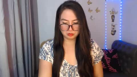 Snapshot of _arah chatting on 09-22-25, 11:45 arah online show from 09-22-25, 11:45