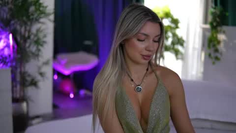 Arielle online show from 06-26-26, 07:35