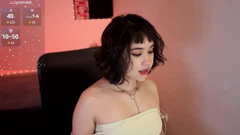 Snapshot of _ariiaa_ chatting on 10-09-25, 12:08 Aria online show from 10-09-25, 12:08