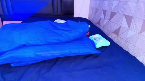 Arlet online show from 01-30-25, 02:58