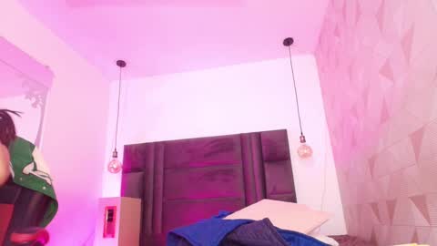 Arlet online show from 02-20-25, 11:53