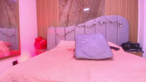 Arlet online show from 05-26-26, 03:02
