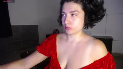 atenea online show from 12-31-24, 10:26