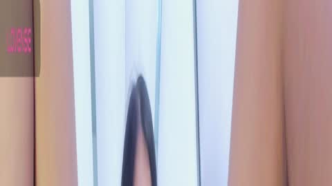 Snapshot of _aurora18 chatting on 01-16-25, 03:23 Aura online show from 01-16-25, 03:23