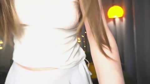 _aurora_lane online show from 07-12-26, 12:29