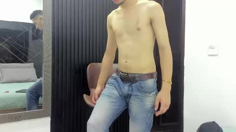 Snapshot of _axel_09 chatting on 04-18-26, 04:38 _axel_09 online show from 04-18-26, 04:38