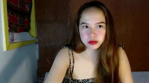 Snapshot of _ayesha19 chatting on 02-15-25, 08:22 yesha3 online show from 02-15-25, 08:22