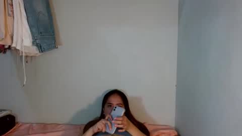 Snapshot of _ayesha19 chatting on 09-08-25, 05:34 yesha3 online show from 09-08-25, 05:34