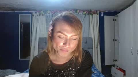 _azalea_65 online show from 10-28-25, 02:37