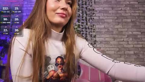 Snapshot of _bellaclark chatting on 03-20-26, 09:30 Bella online show from 03-20-26, 09:30