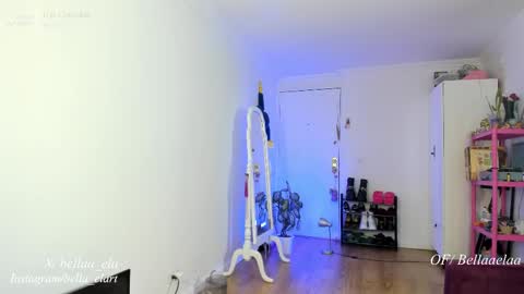 Ella  online show from 02-27-25, 10:20