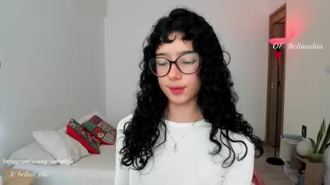 Snapshot of _bellaela chatting on 01-13-26, 08:36 Ella online show from 01-13-26, 08:36