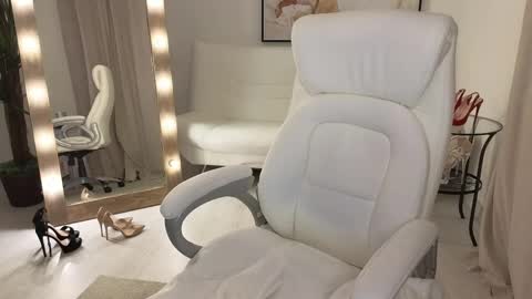 Beylly online show from 03-06-25, 04:08