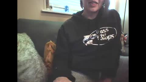 Snapshot of _big_tits_mcgee chatting on 02-13-25, 08:45 Big Tits McGee online show from 02-13-25, 08:45