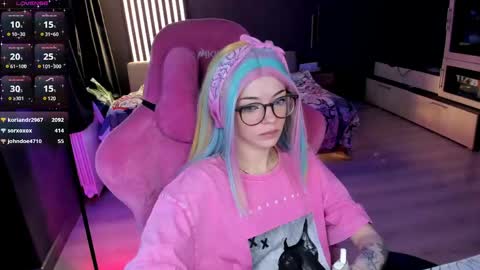 Olivia Subscribe to my Fansly -   online show from 05-15-26, 11:45