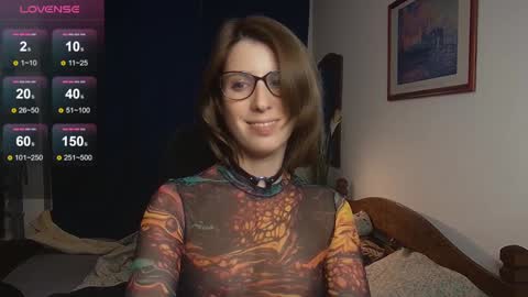 Laura online show from 01-24-25, 11:23