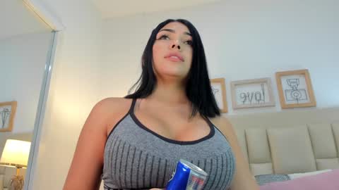 Brenda  online show from 02-03-25, 07:42