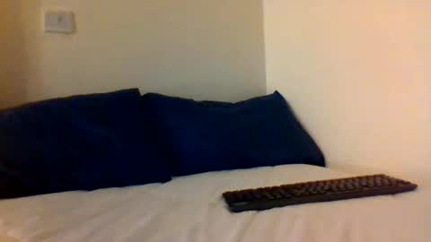 I will be back soon  online show from 10-06-25, 08:01