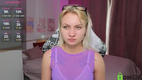 Cameron online show from 09-18-25, 08:38