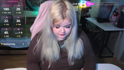 Snapshot of _candym1lky_ chatting on 02-26-26, 07:40 _candym1lky_ online show from 02-26-26, 07:40