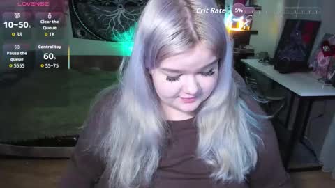 Snapshot of _candym1lky_ chatting on 02-28-26, 07:31 _candym1lky_ online show from 02-28-26, 07:31