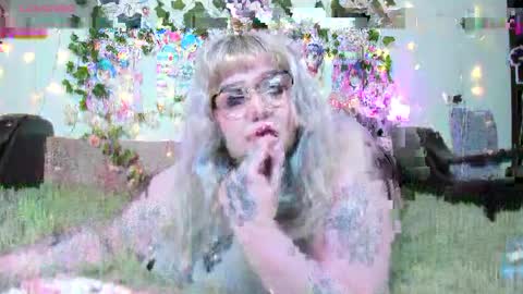 Snapshot of _candym1lky_ chatting on 03-23-26, 06:39 _candym1lky_ online show from 03-23-26, 06:39
