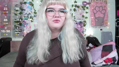 Snapshot of _candym1lky_ chatting on 04-06-26, 07:53 _candym1lky_ online show from 04-06-26, 07:53
