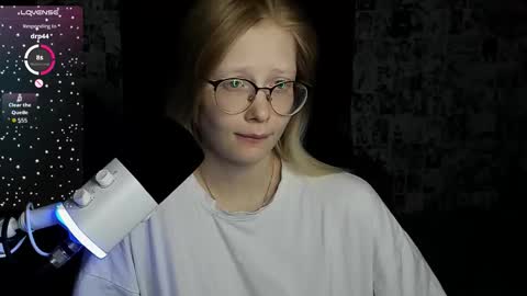 Merlizz online show from 09-23-25, 02:58