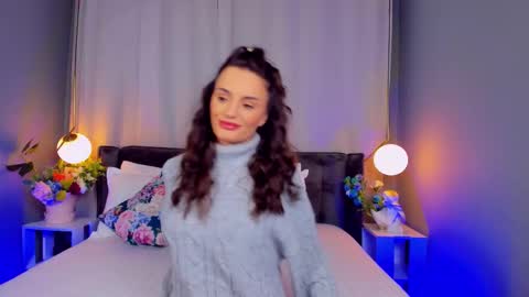 Snapshot of _carlawhite_ chatting on 10-14-25, 03:18 _carlawhite_ online show from 10-14-25, 03:18