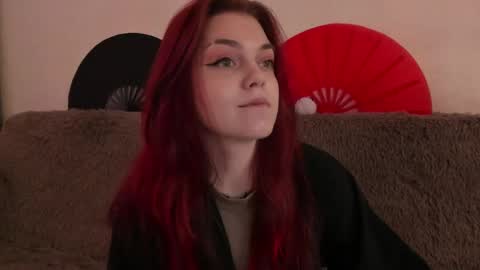 Snapshot of _caroline_coy chatting on 04-23-26, 11:42 Caroline online show from 04-23-26, 11:42
