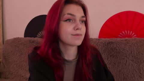 Snapshot of _caroline_coy chatting on 04-24-26, 12:07 Caroline online show from 04-24-26, 12:07