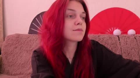 Snapshot of _caroline_coy chatting on 05-01-26, 12:21 Caroline online show from 05-01-26, 12:21